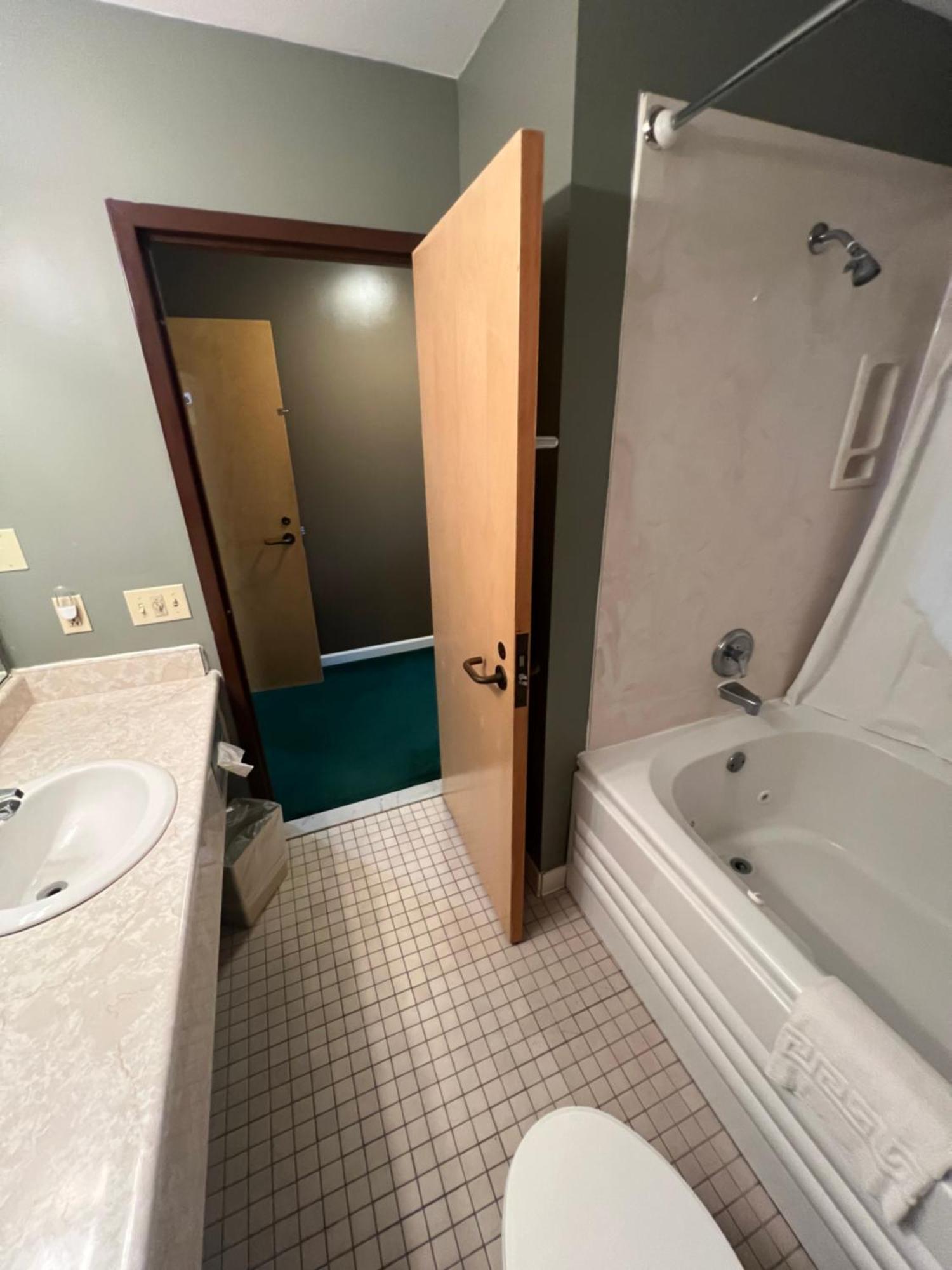 Webb'S Hotel Mayville المظهر الخارجي الصورة